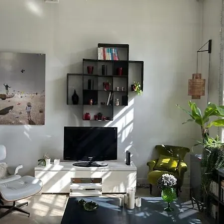 Loft Centre Apartment *